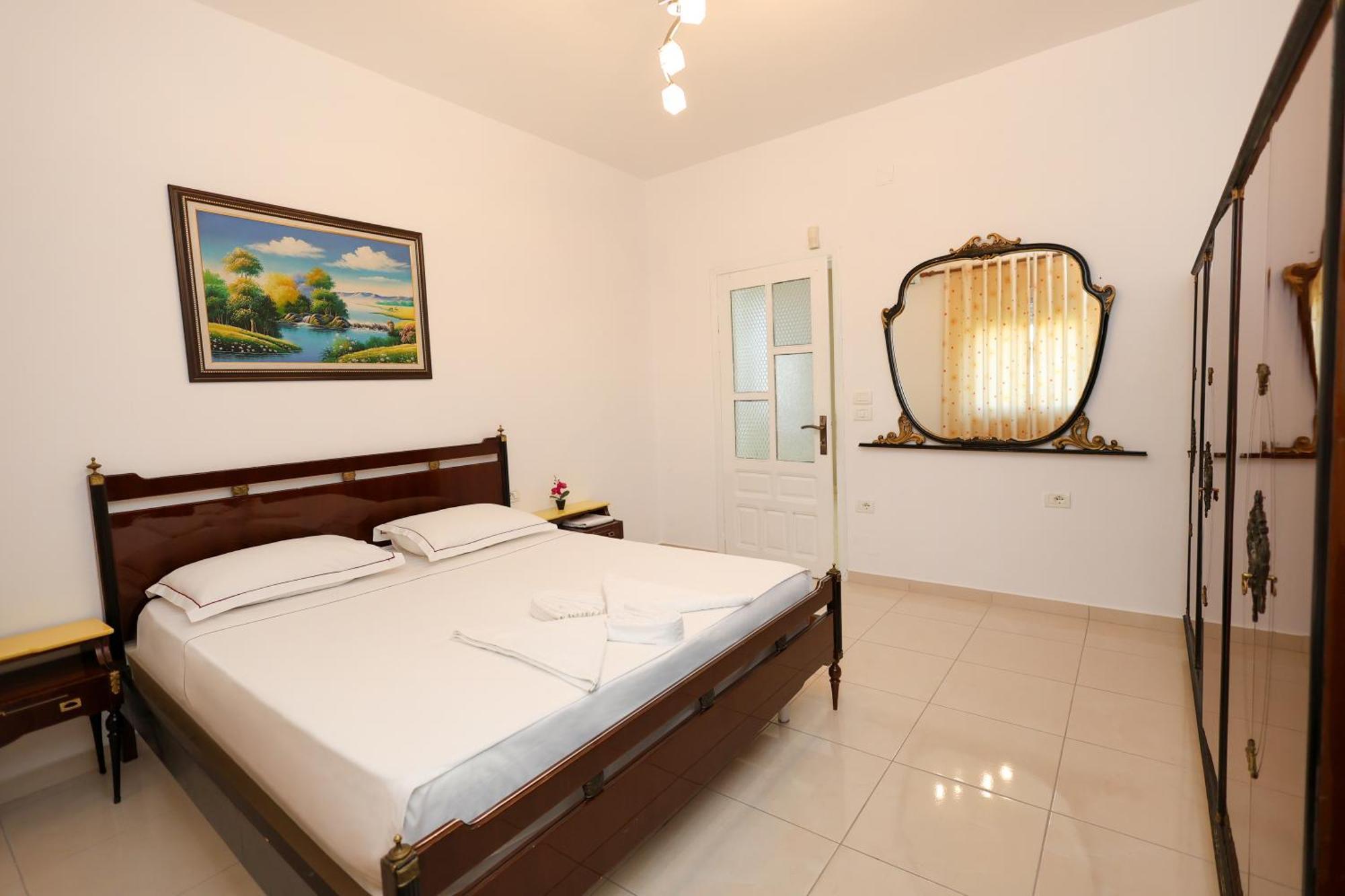 Apartaments Mimani 2 Berat Zimmer foto